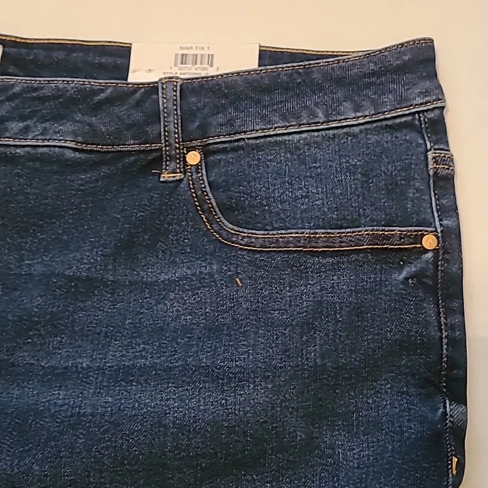 And Now This Jeans, Bootcut, Size 26W. NWT, The Vintage Flare Highrise Stretch - Picture 4 of 16